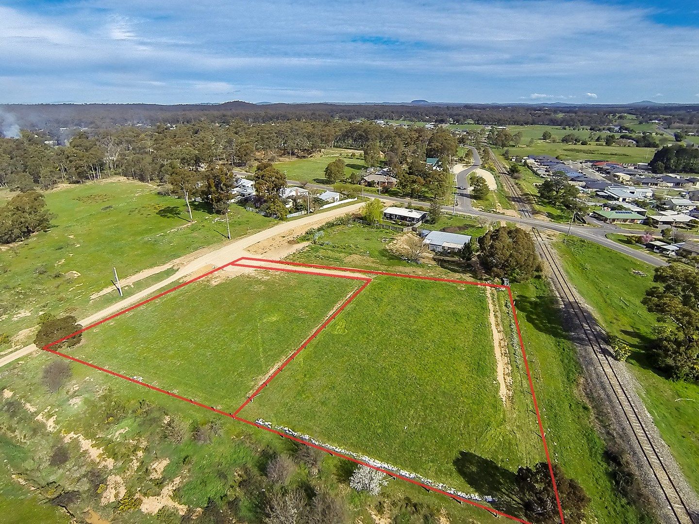 3 and 5 Pottery Road, Campbells Creek VIC 3451, Image 0