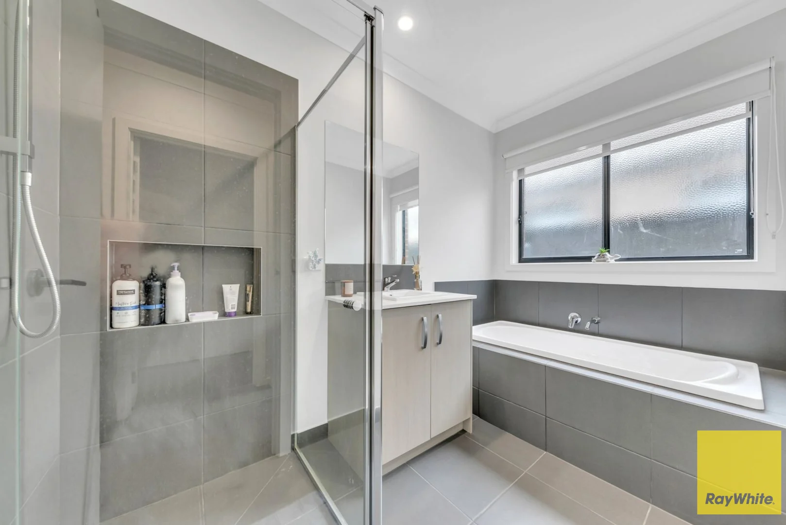 Additional image 10 of 66 Londonderry Crescent, Tarneit VIC 3029