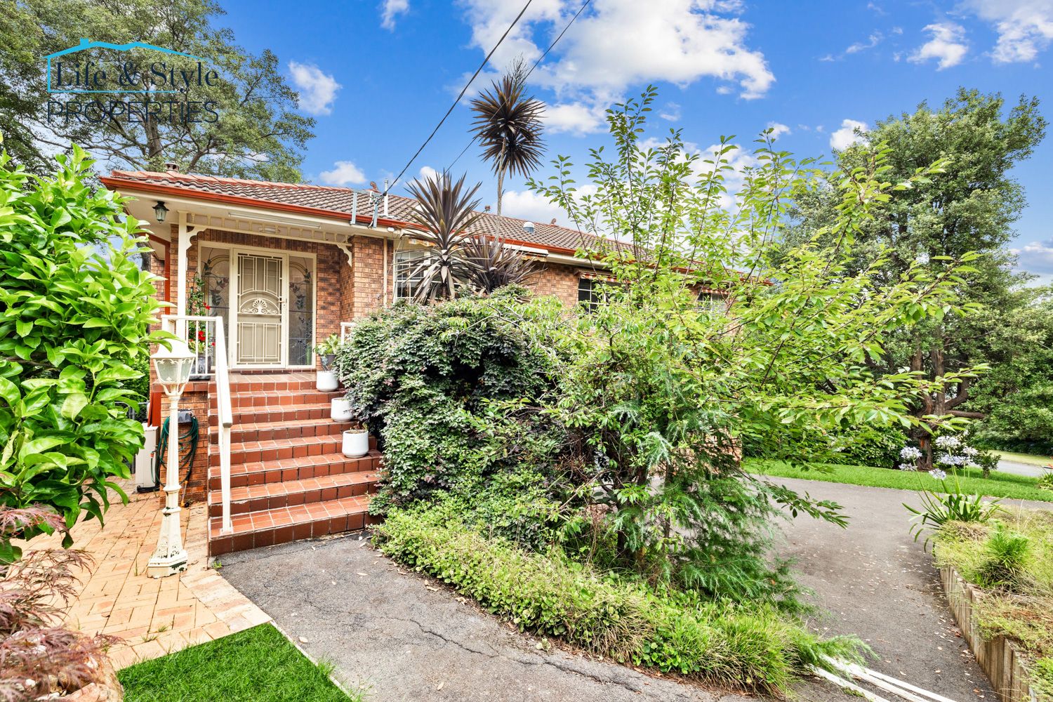 5 Max Street, Kurrajong Heights NSW 2758 Domain