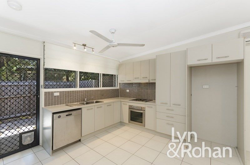 3/53 Princes Road, Hyde Park QLD 4812, Image 2