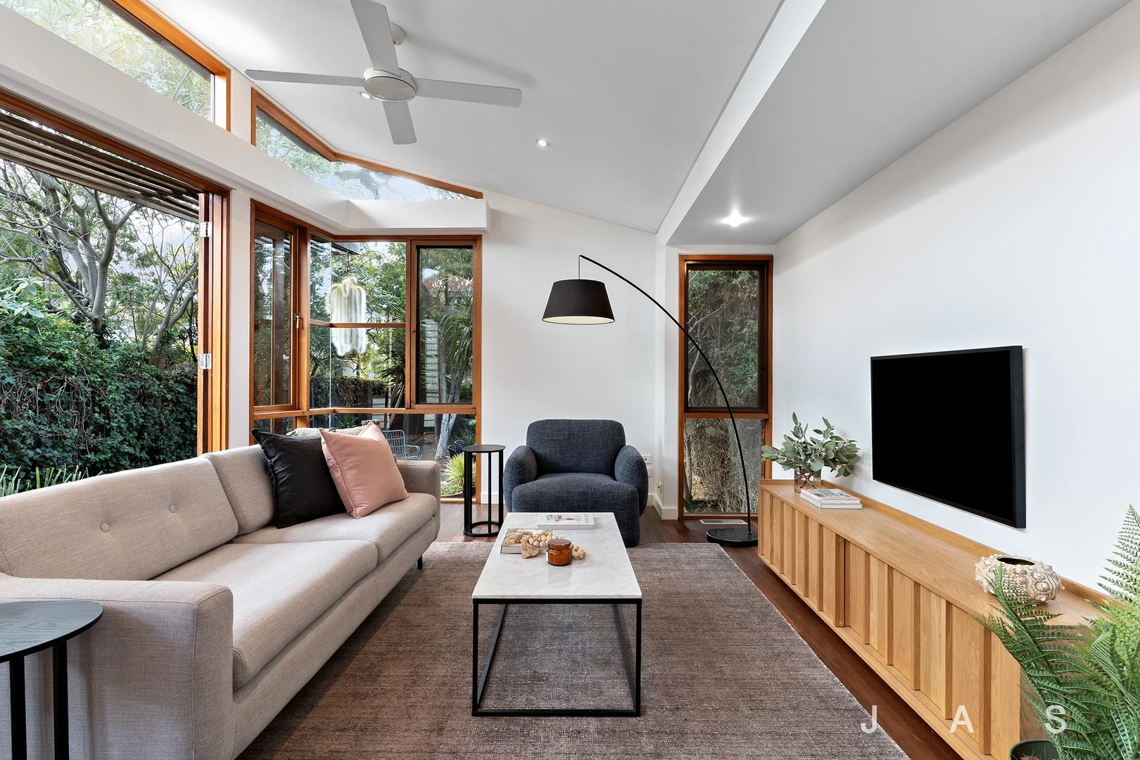 Additional image 3 of 89 Summerhill Road, Footscray VIC 3011