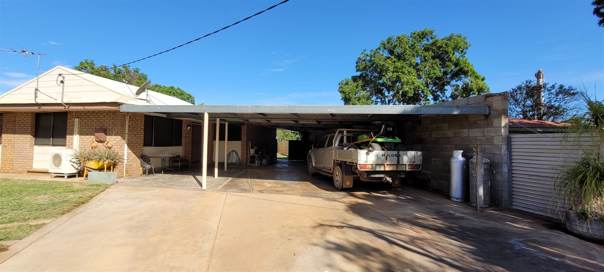 10 Griggs Street, Tennant Creek NT 0860 Domain