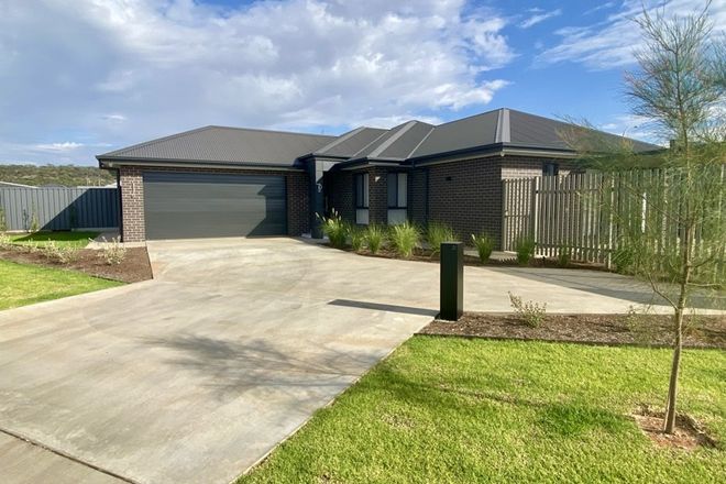 Picture of 5 Cadorin Street, GRIFFITH NSW 2680