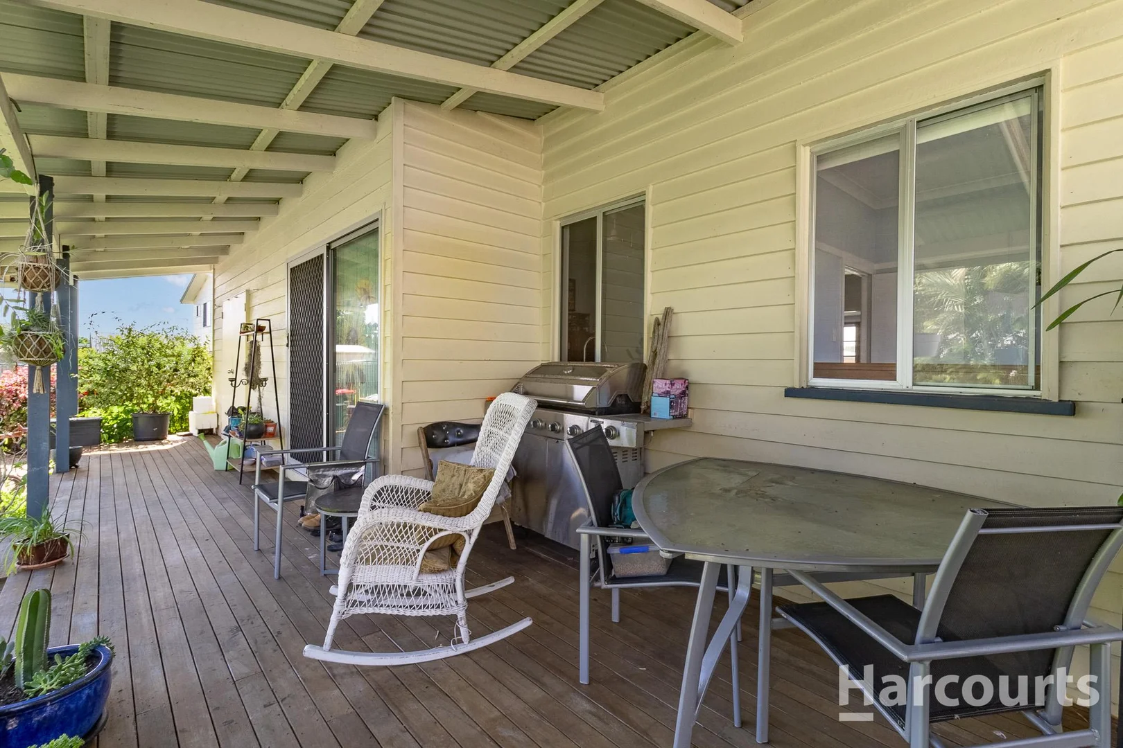 Additional image 13 of 27 Caringa Street, Urangan QLD 4655