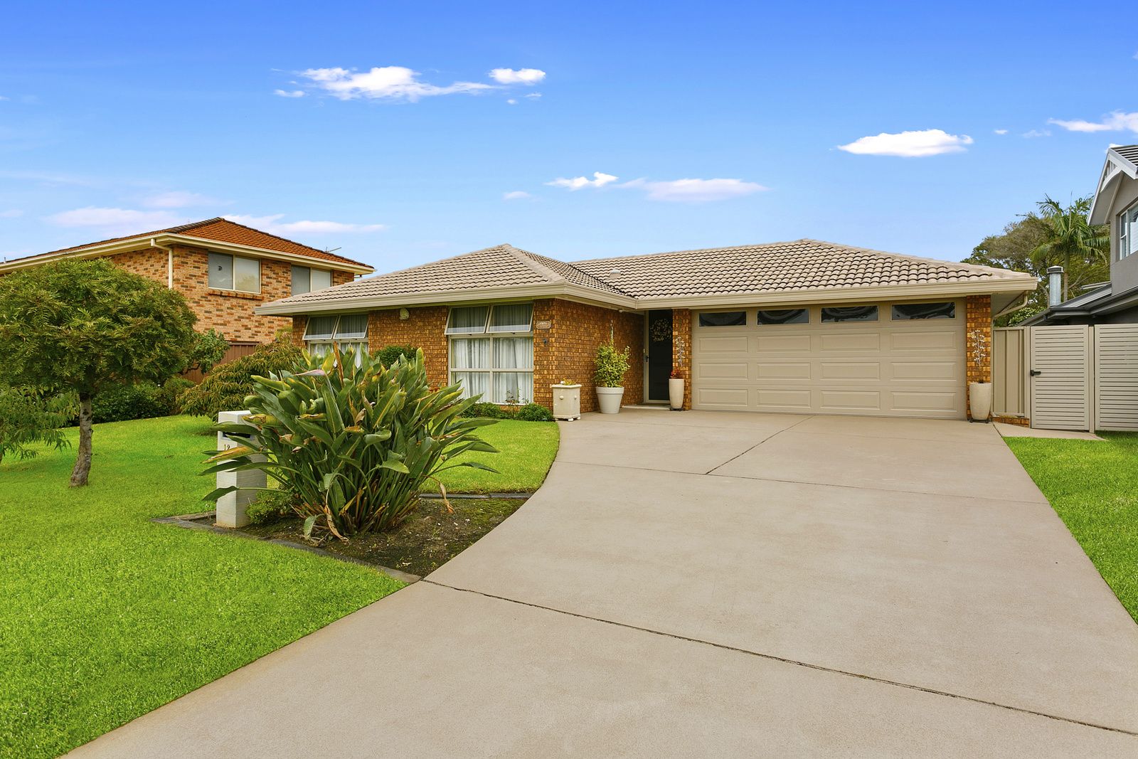 12 Elliston Place, Barden Ridge NSW 2234, Image 0