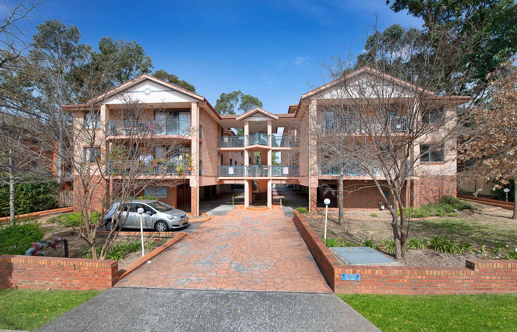 7/1014 Calliope Street, Guildford Property History & Address