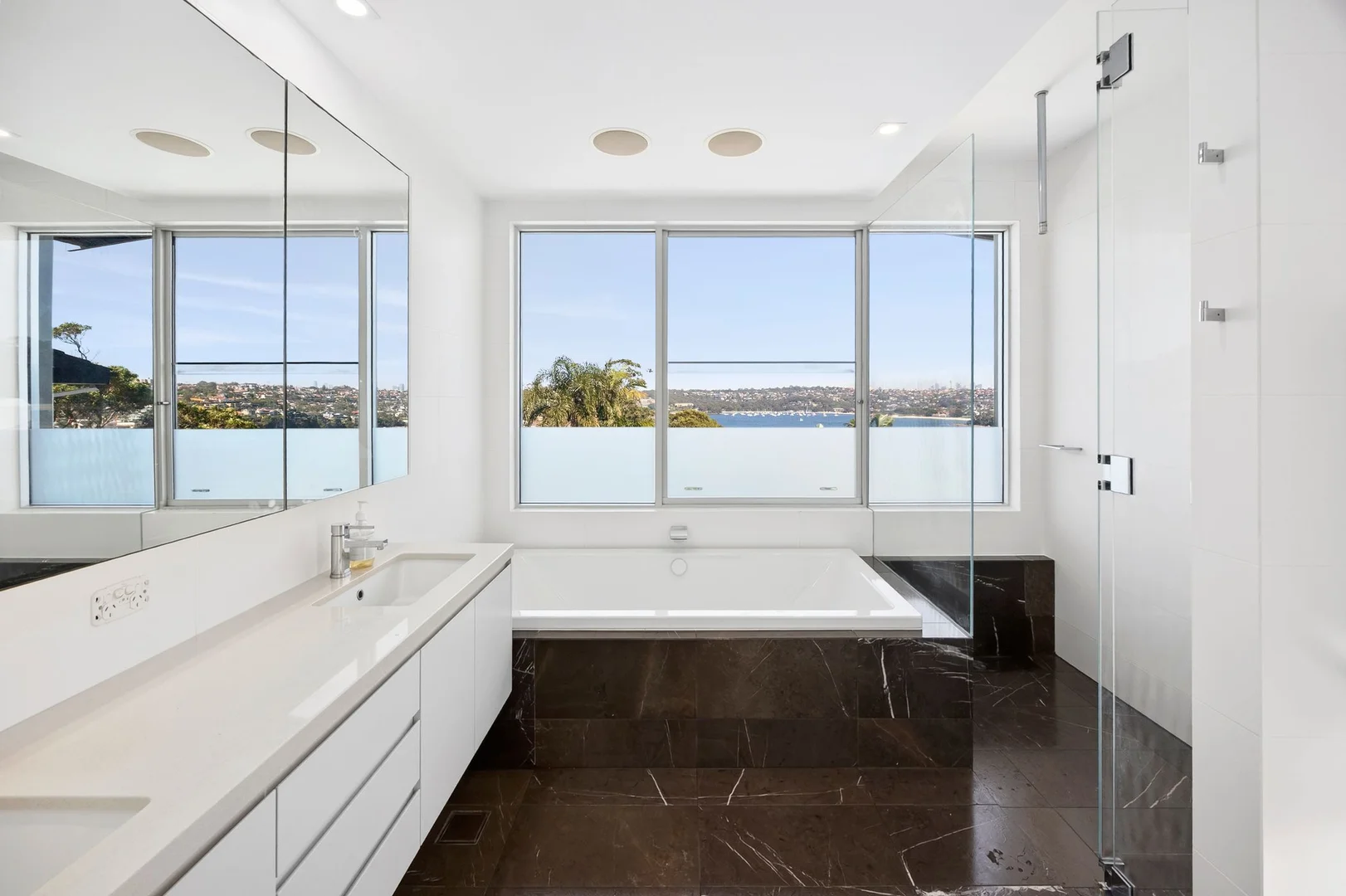 Additional image 11 of 27 Cutler Road, Clontarf NSW 2093