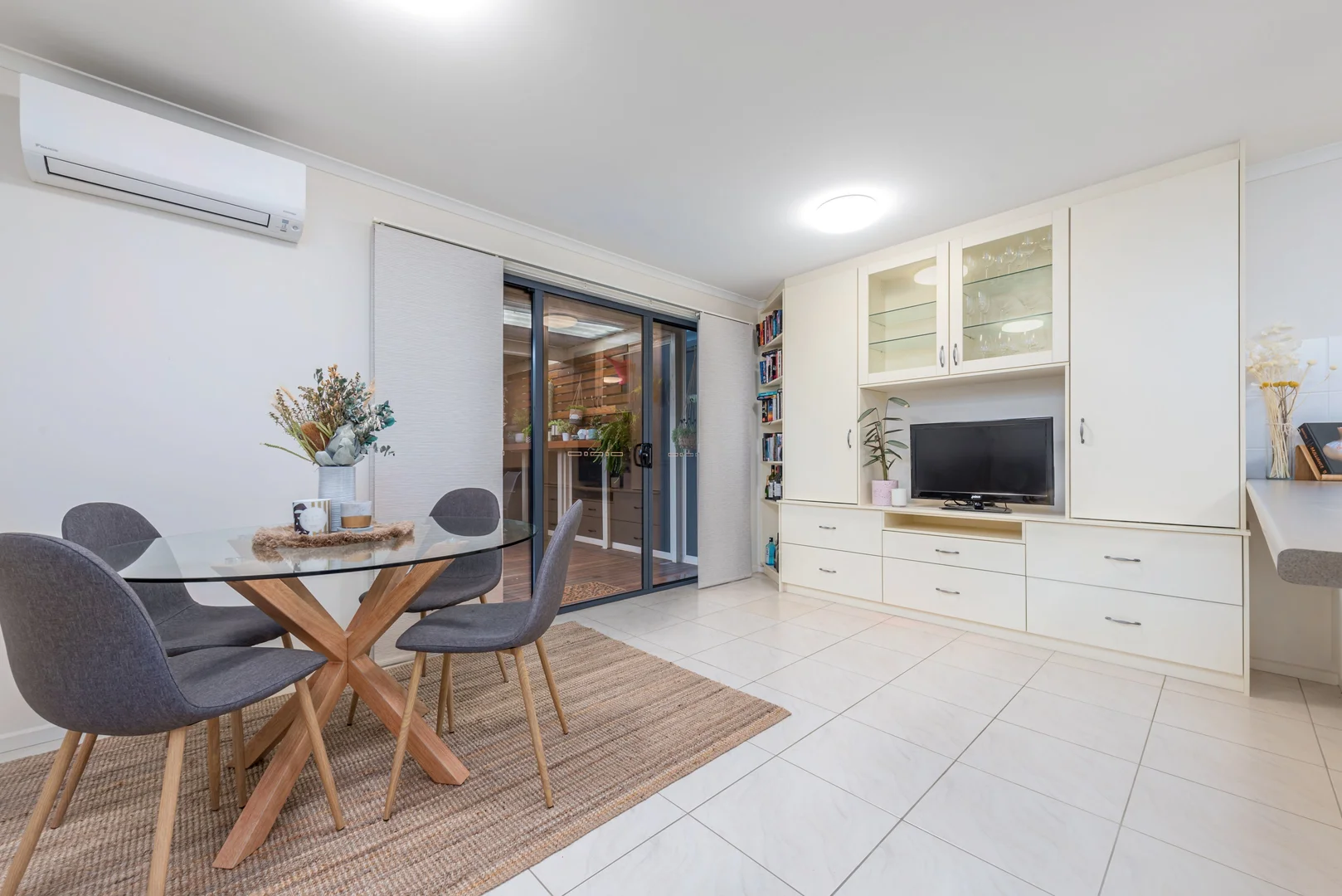 Additional image 7 of 71 Hibberd Crescent, Forde ACT 2914