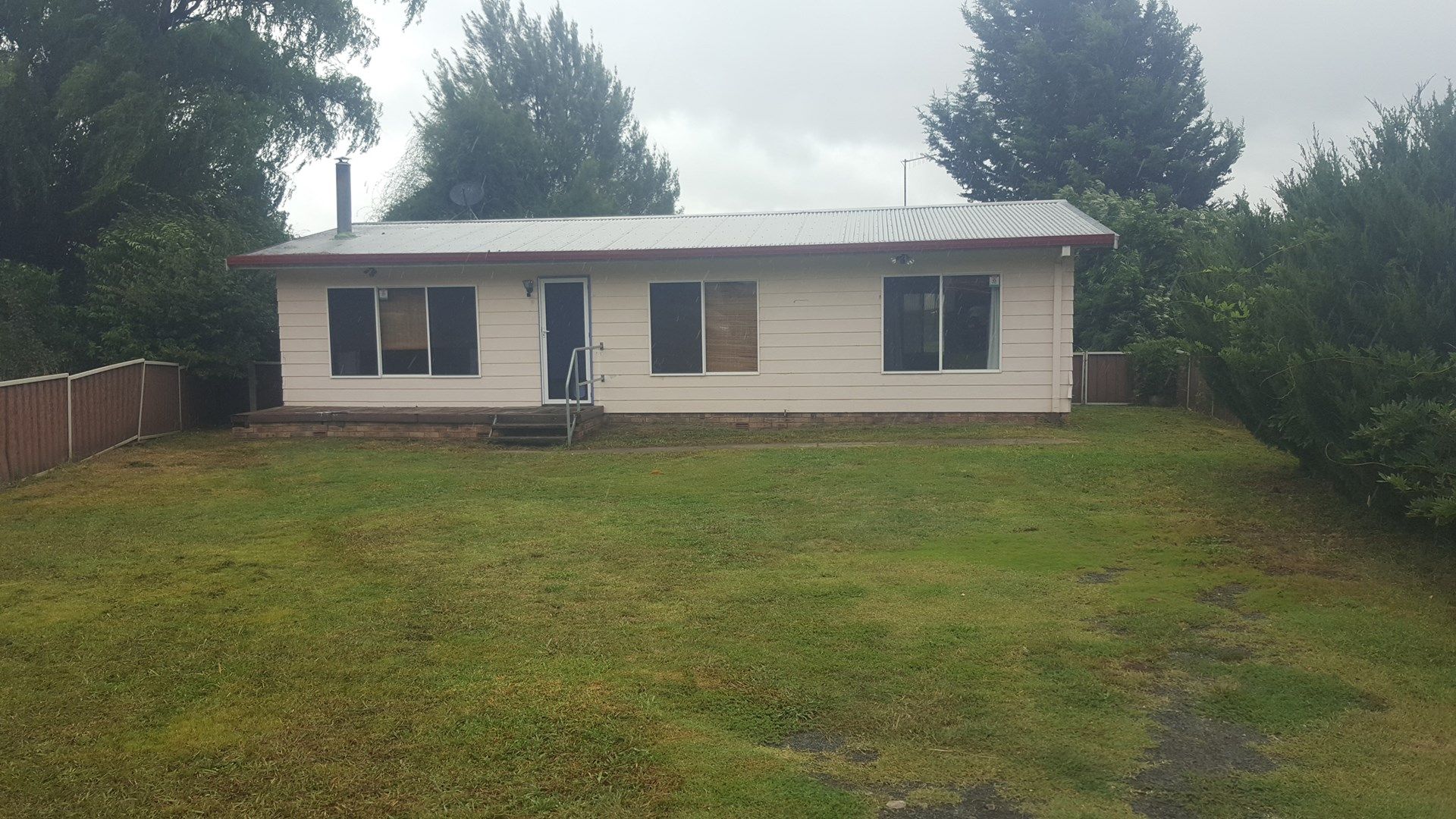 3 bedrooms House in 12 Tysoe Crescent ARMIDALE NSW, 2350