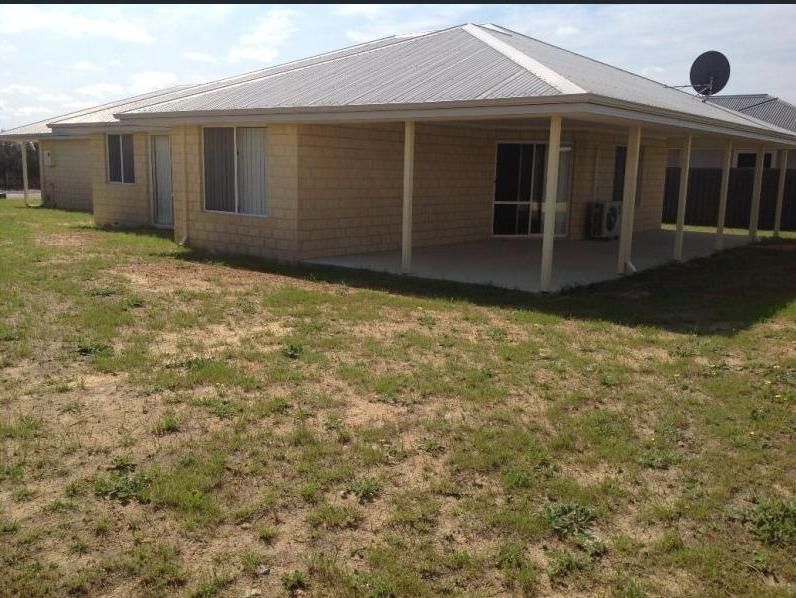 5 Pethick Loop, Green Head WA 6514, Image 0