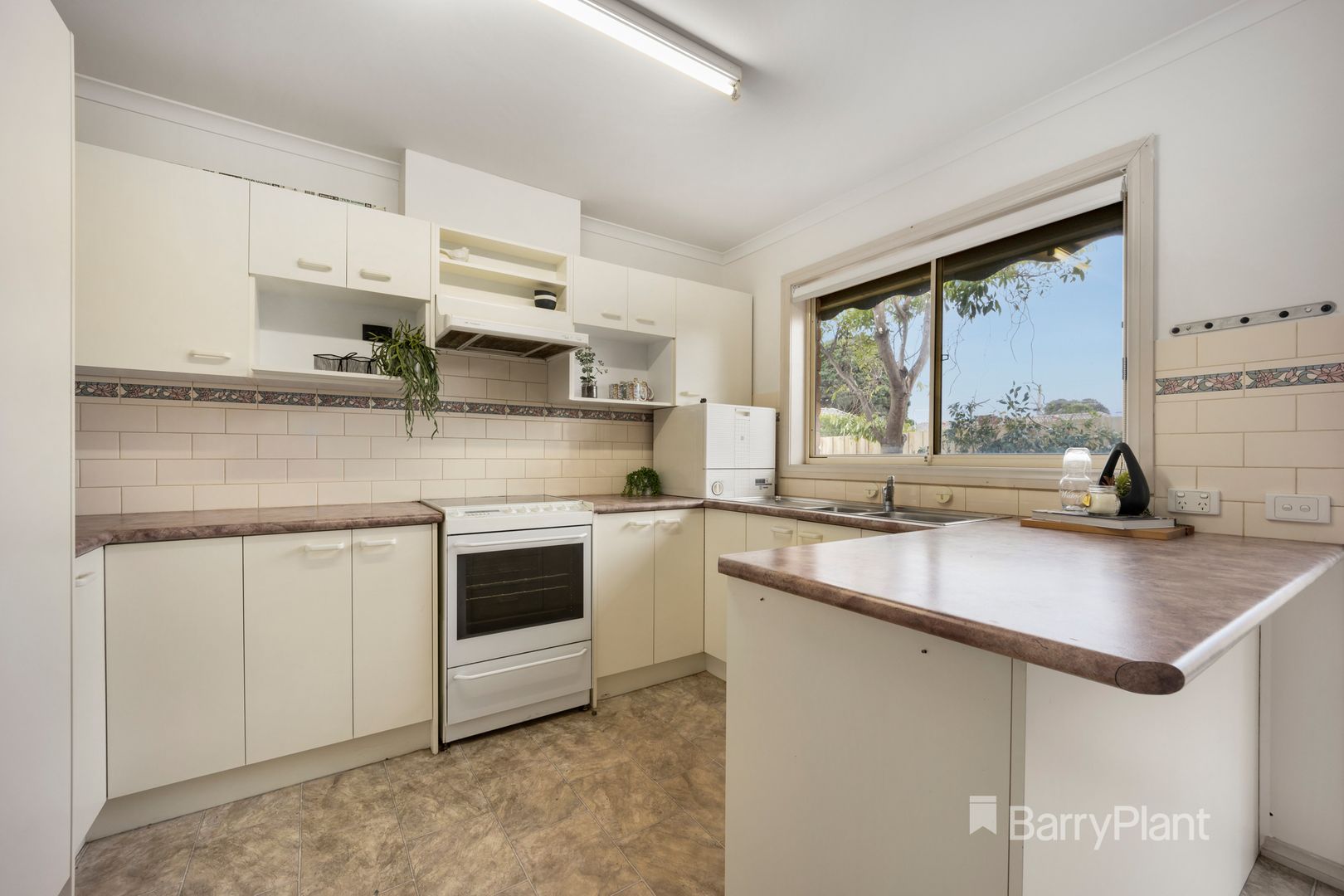 4/2 William Street, Boronia VIC 3155, Image 2