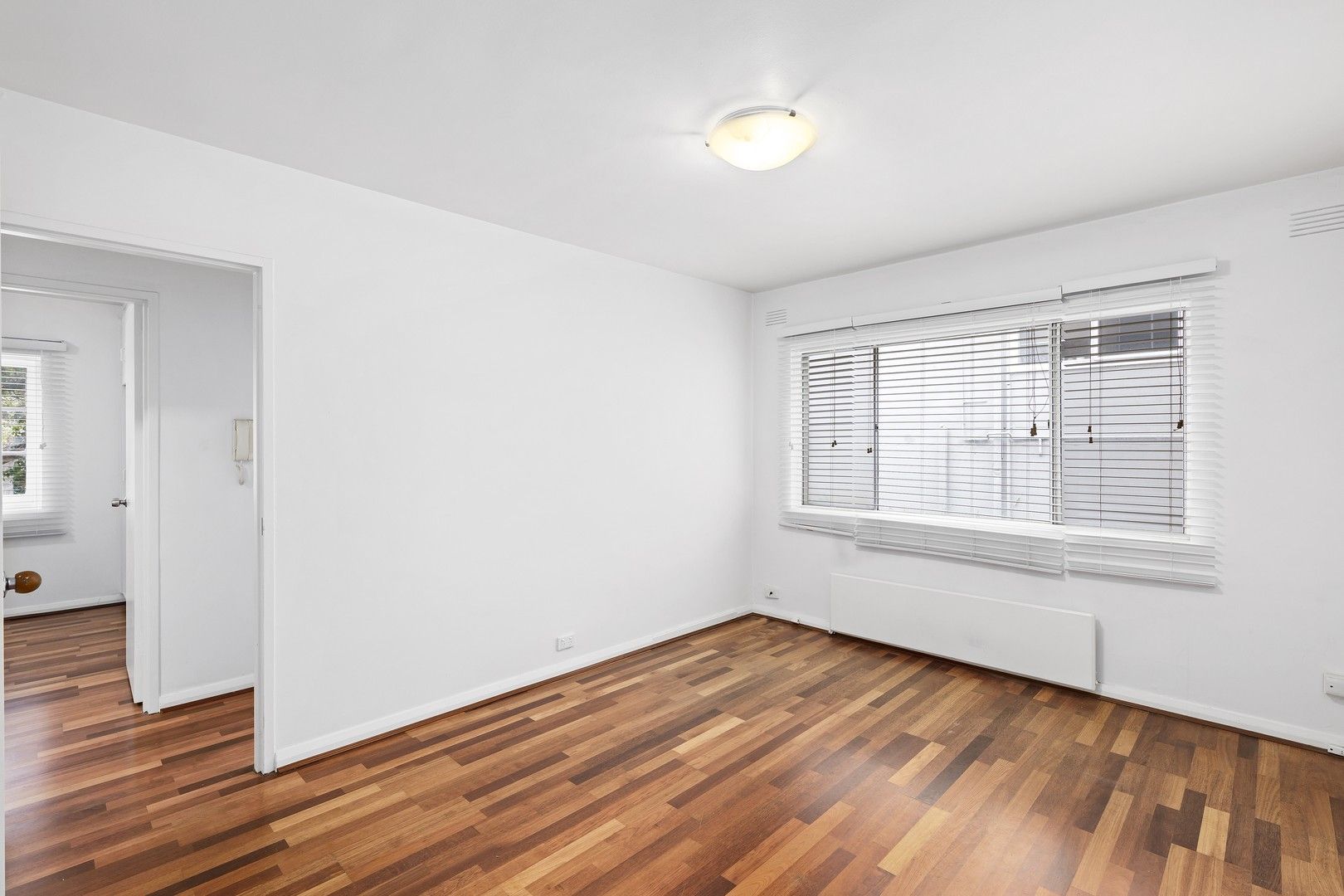 4 bedrooms Apartment / Unit / Flat in 1/100 Millswyn Street SOUTH YARRA VIC, 3141