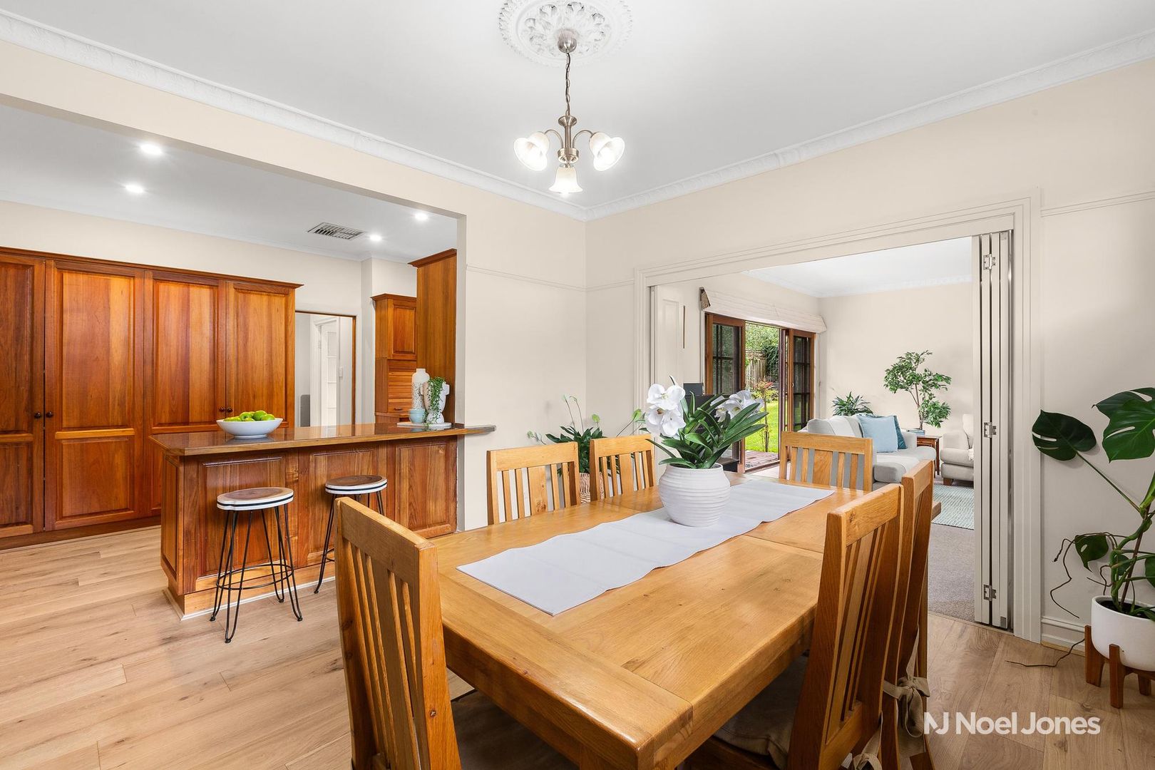 5 Grigg Avenue, Vermont VIC 3133, Image 2