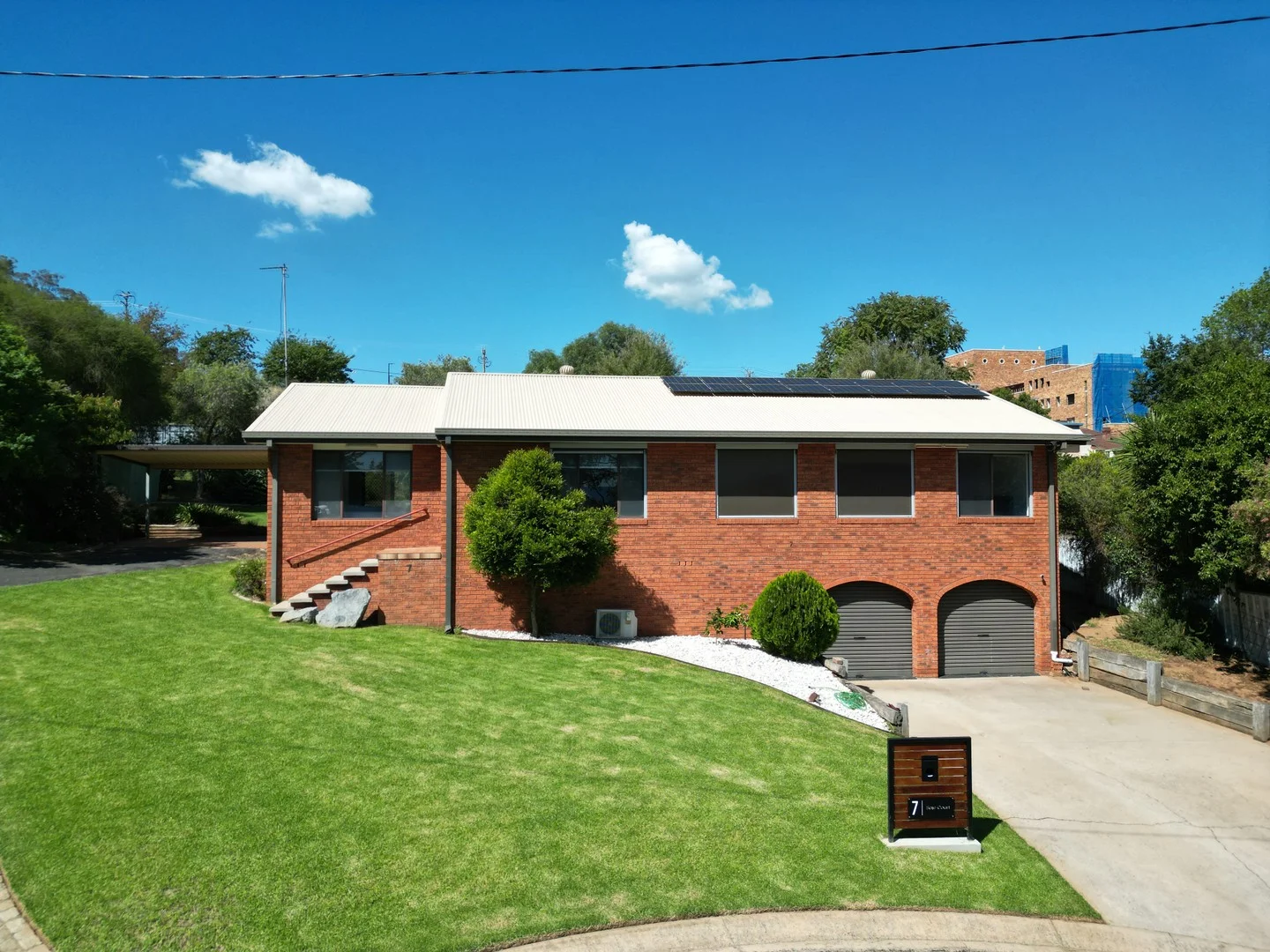 7 Saje Court, Cowra NSW 2794