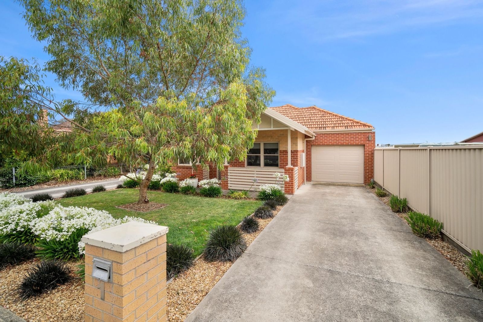 1/1334 Gregory Street, Lake Wendouree VIC 3350, Image 1