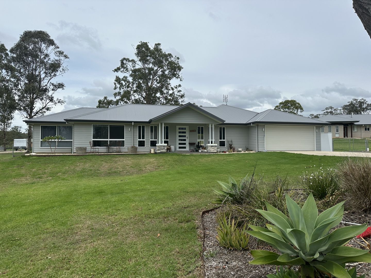 3 Silkwood Place, Clarenza Property History & Address Research Domain