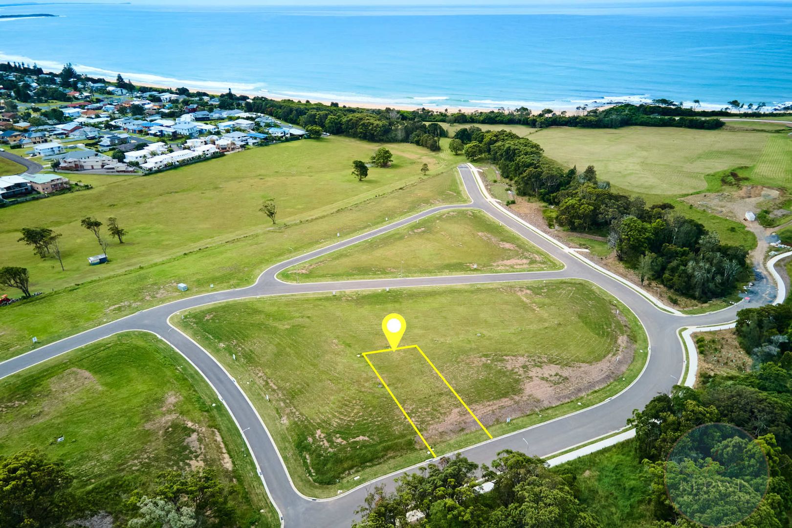 53 Golden Drive, Diamond Beach NSW 2430, Image 2