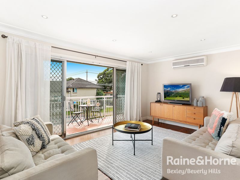 17 Bridge View Road, Beverly Hills NSW 2209, Image 1