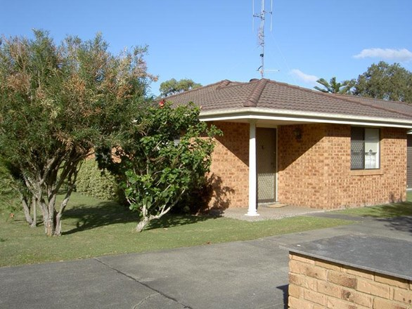 1/34 Colliton Parade, Forster NSW 2428