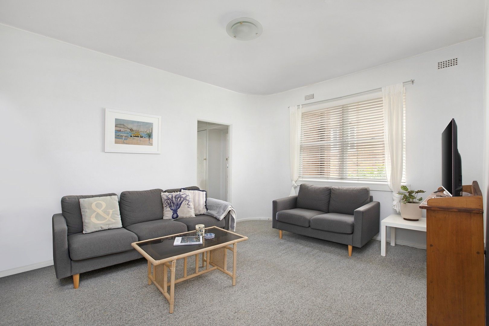 2 bedrooms Apartment / Unit / Flat in 2/18 Hipwood Street KIRRIBILLI NSW, 2061