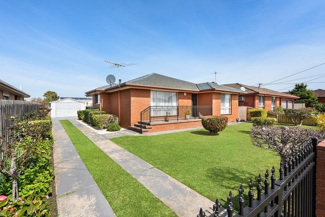Picture of 5 Amaroo Court, BELL PARK VIC 3215