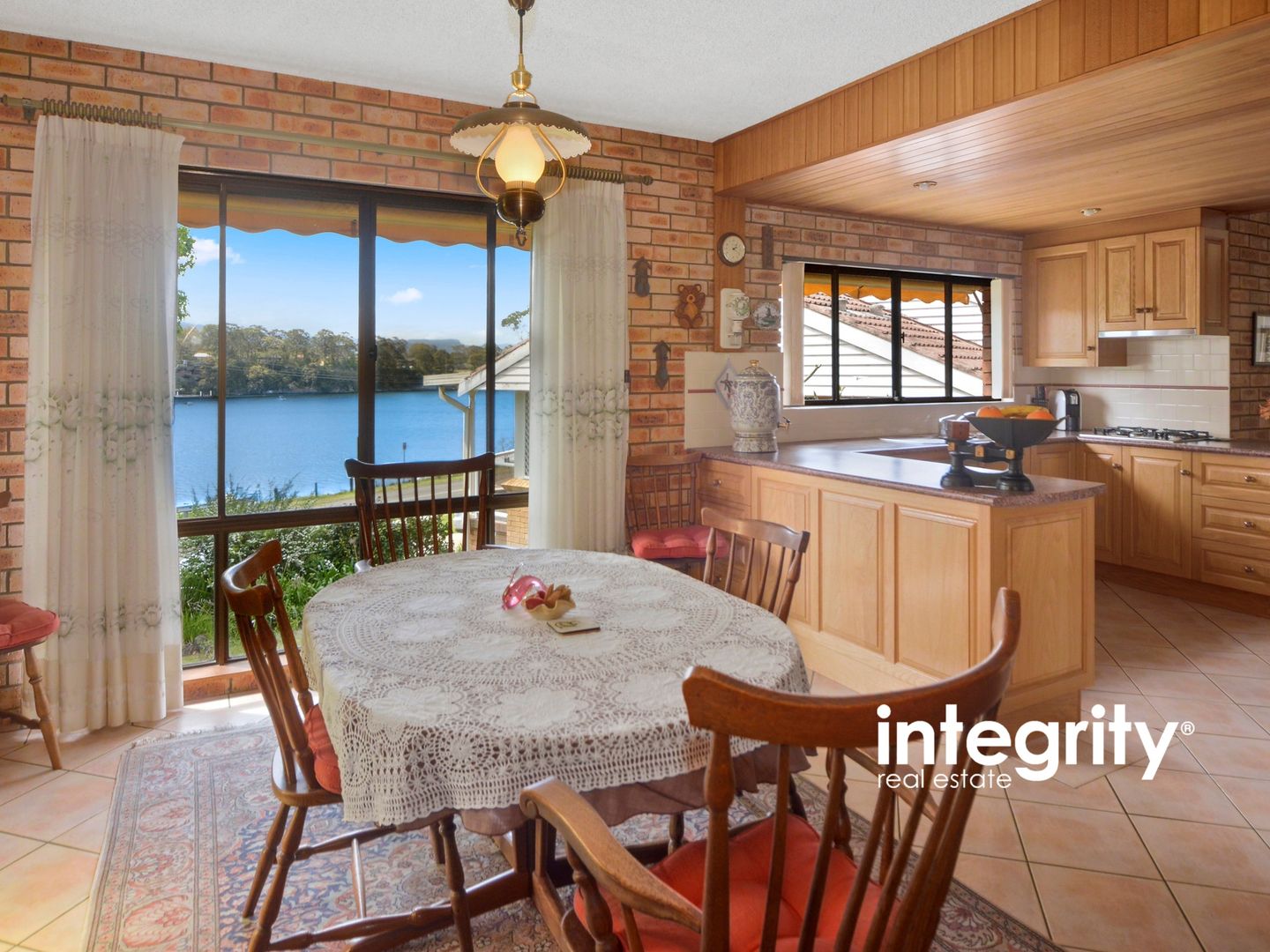 4 Shoalhaven Street, Nowra NSW 2541, Image 2