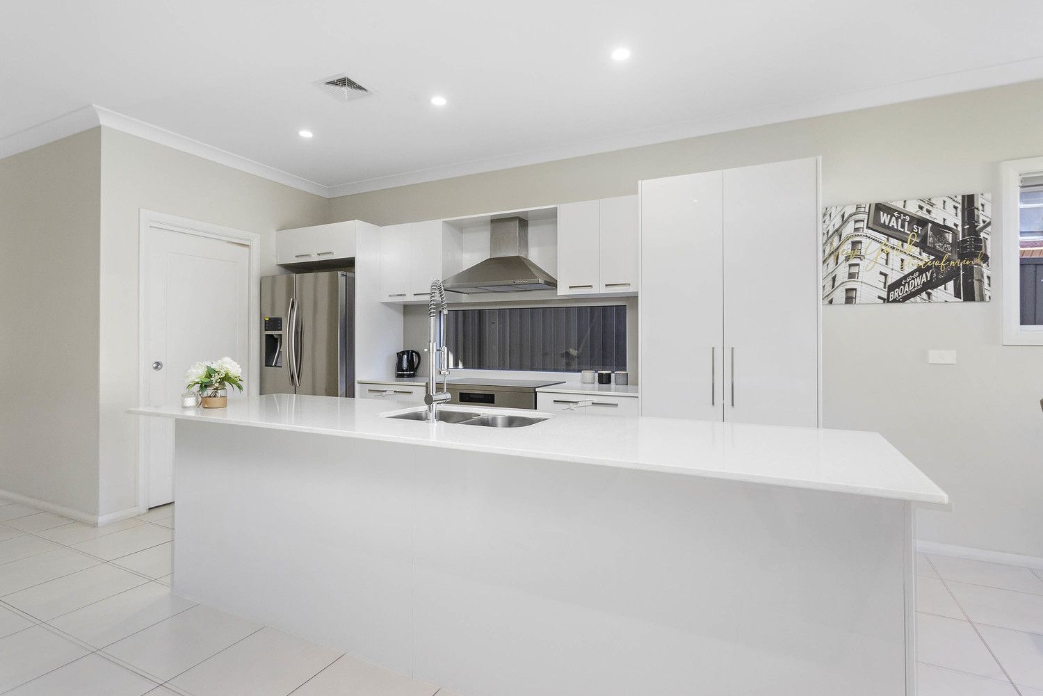 10 Kathleen Parade, Picnic Point NSW 2213, Image 2