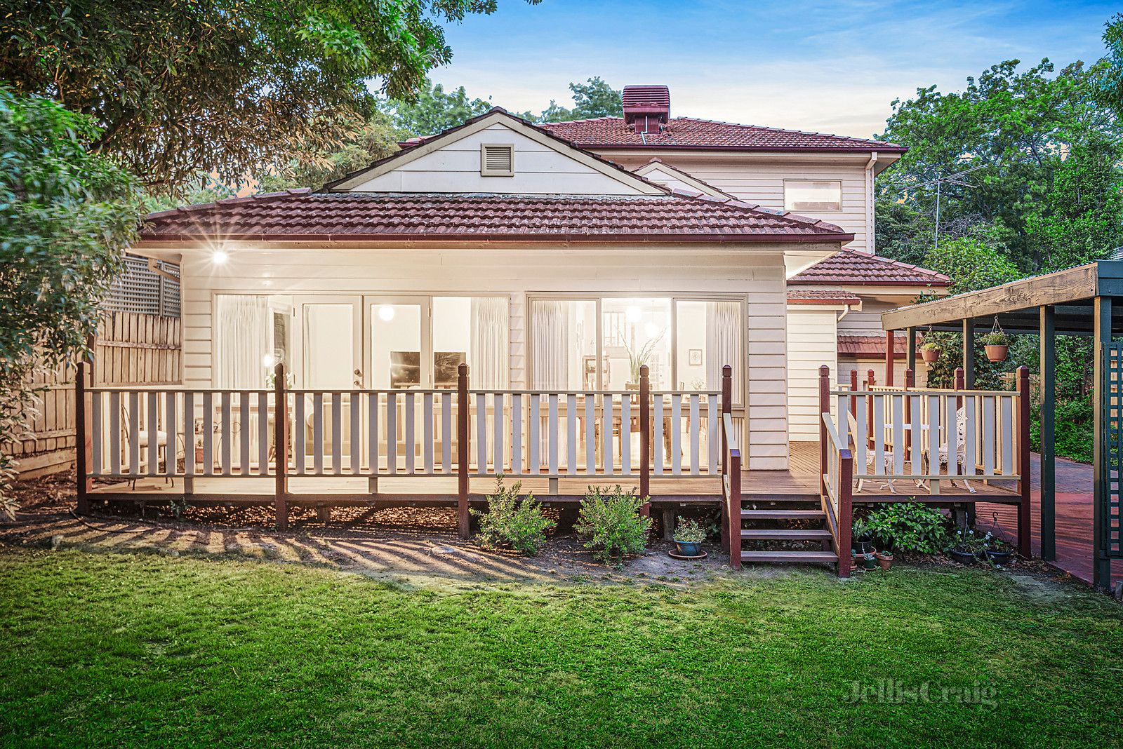 33 Park Road, Surrey Hills VIC 3127, Image 0