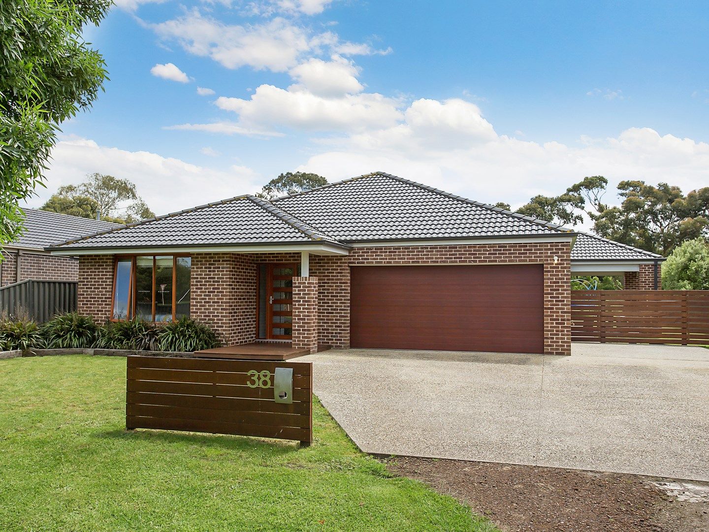 38 Shenfield Street, Cobden VIC 3266, Image 0