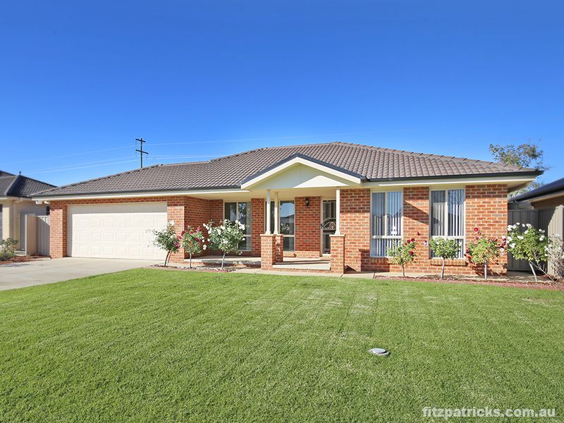 62 Grinton Avenue, Flowerdale NSW 2650, Image 0