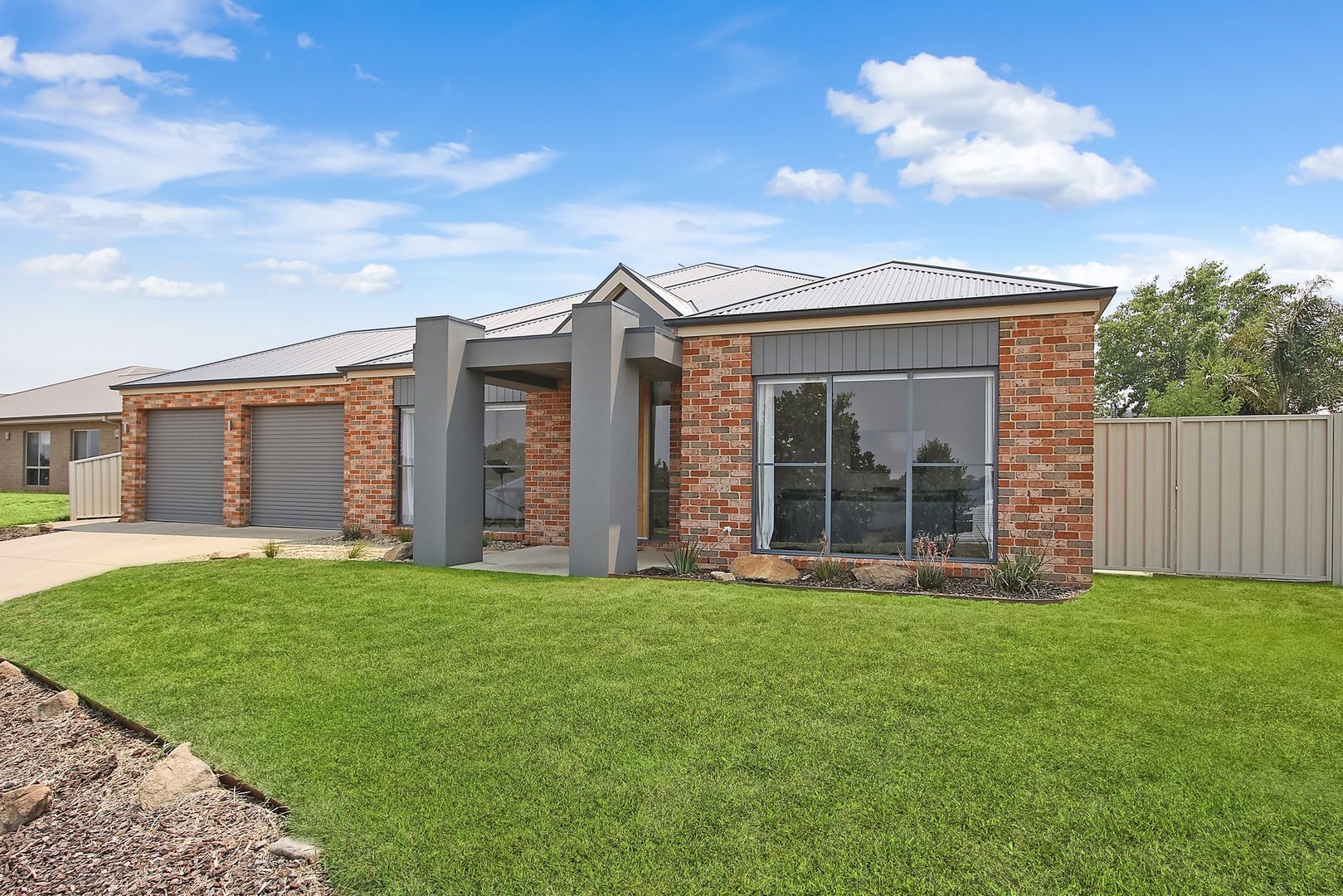 87 Fairway Gardens Road, Thurgoona Property History & Address