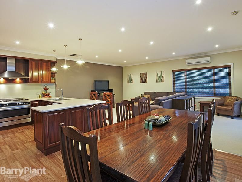 31 Pine Avenue, NORTH SHORE VIC 3214, Image 1