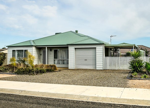 6 Murrin Street, Moonta Bay SA 5558