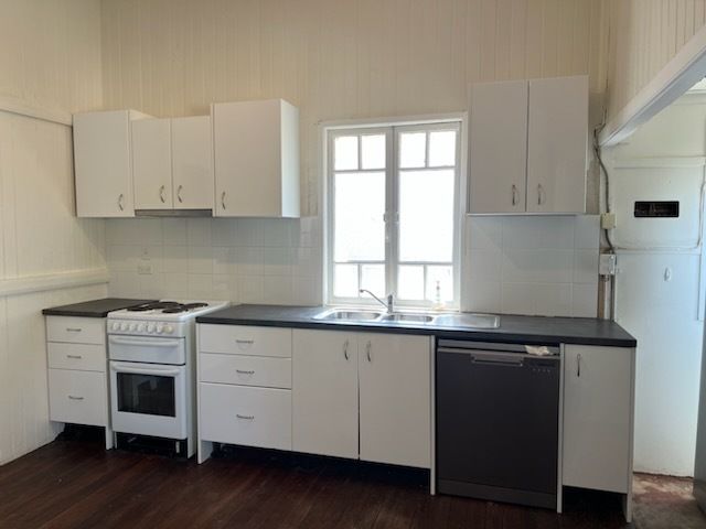 26-28 Power St, Baralaba QLD 4702, Image 2