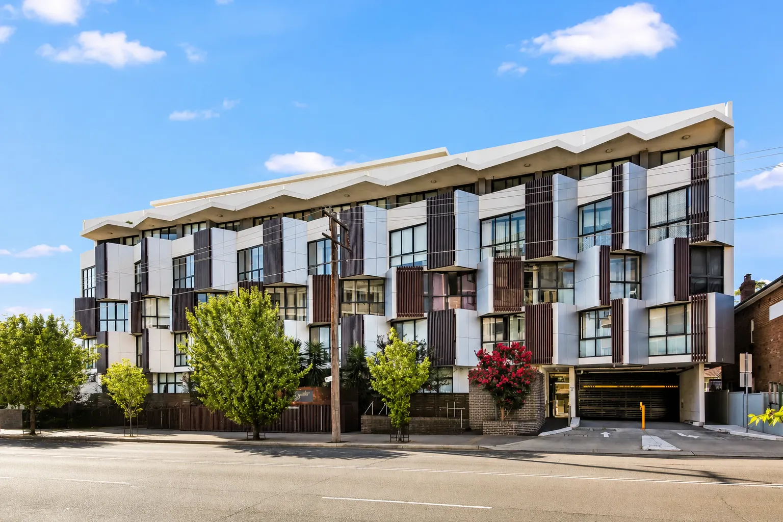 Sunlit North-Facing Apartment, Positioned Away From Liverpool Rd, Ashfield