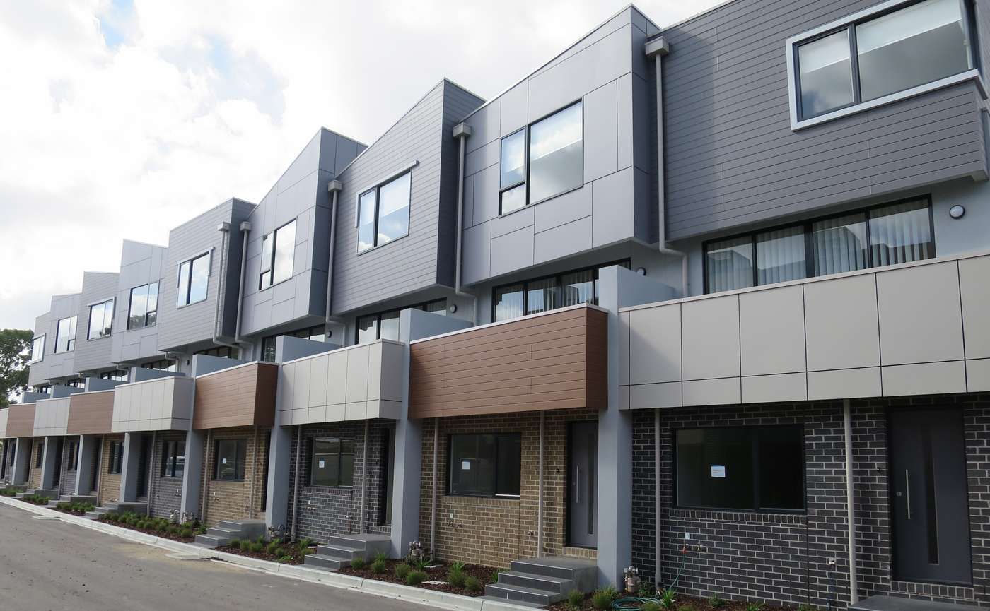 2 bedrooms Townhouse in 2 Aviary Grove THORNBURY VIC, 3071