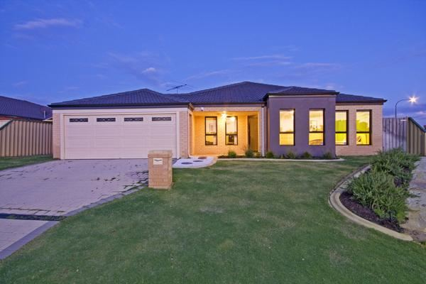 2 Moombaki Avenue, Bertram WA 6167