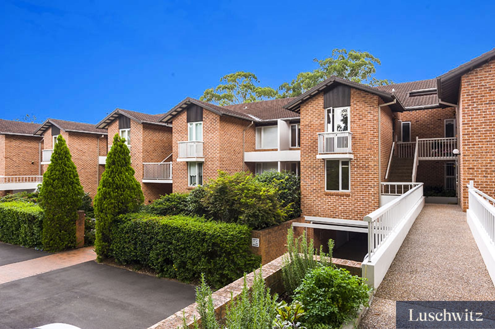 2 bedrooms Apartment / Unit / Flat in 2/564 Pacific Highway KILLARA NSW, 2071