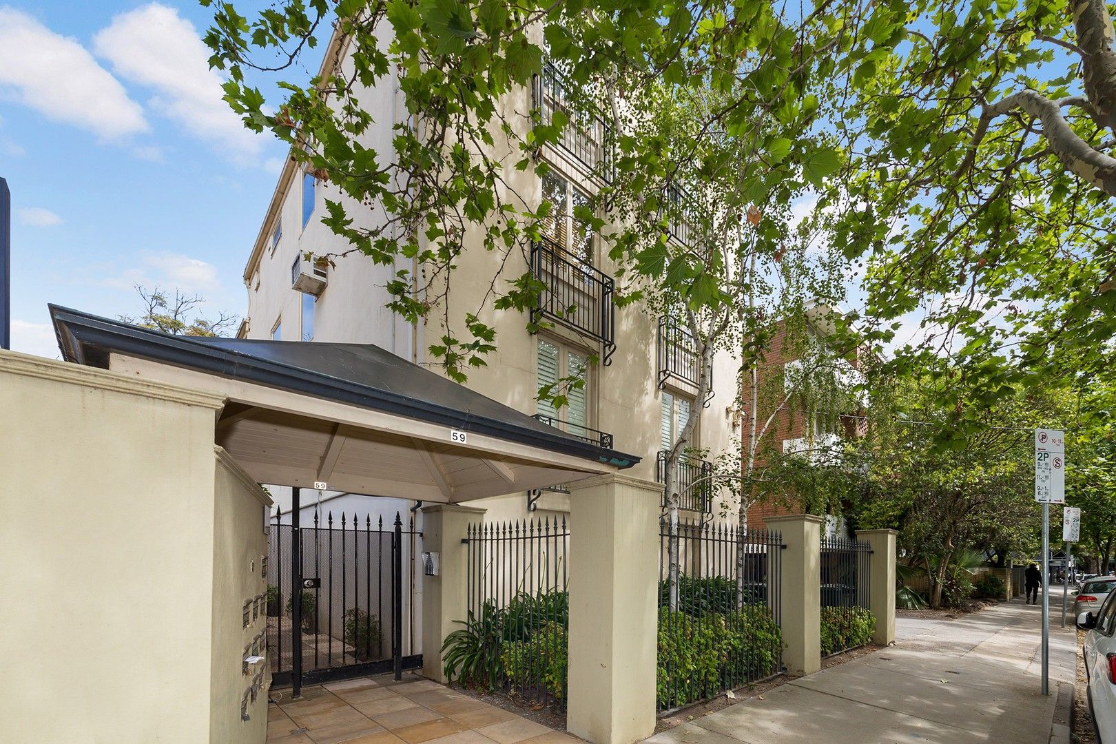 1 bedrooms Apartment / Unit / Flat in 3/59 Davis Avenue SOUTH YARRA VIC, 3141