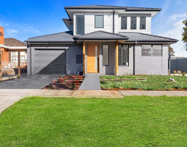 17 Tunaley Parade, Reservoir VIC 3073