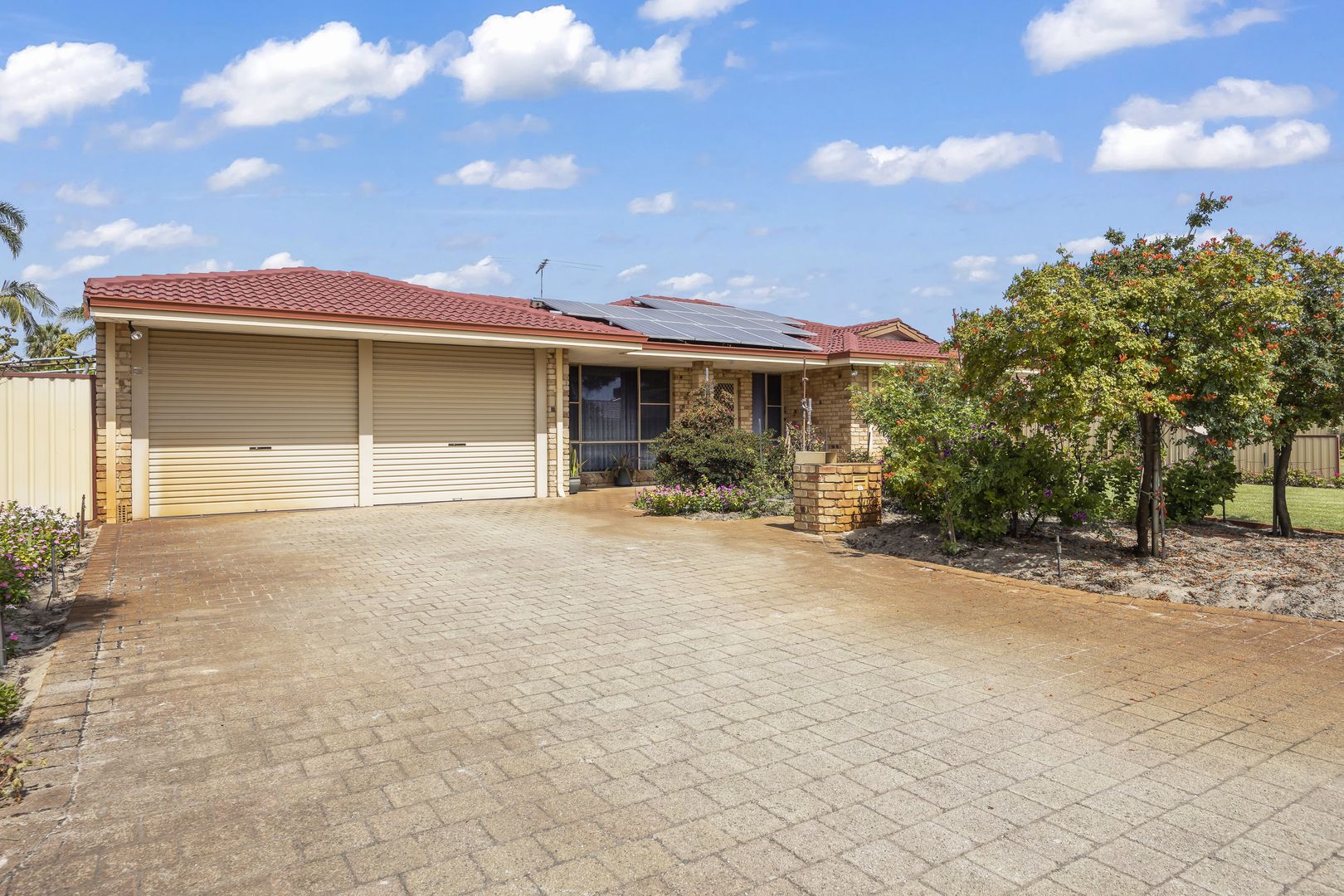 7 Lyrebird Square, Ballajura WA 6066, Image 2