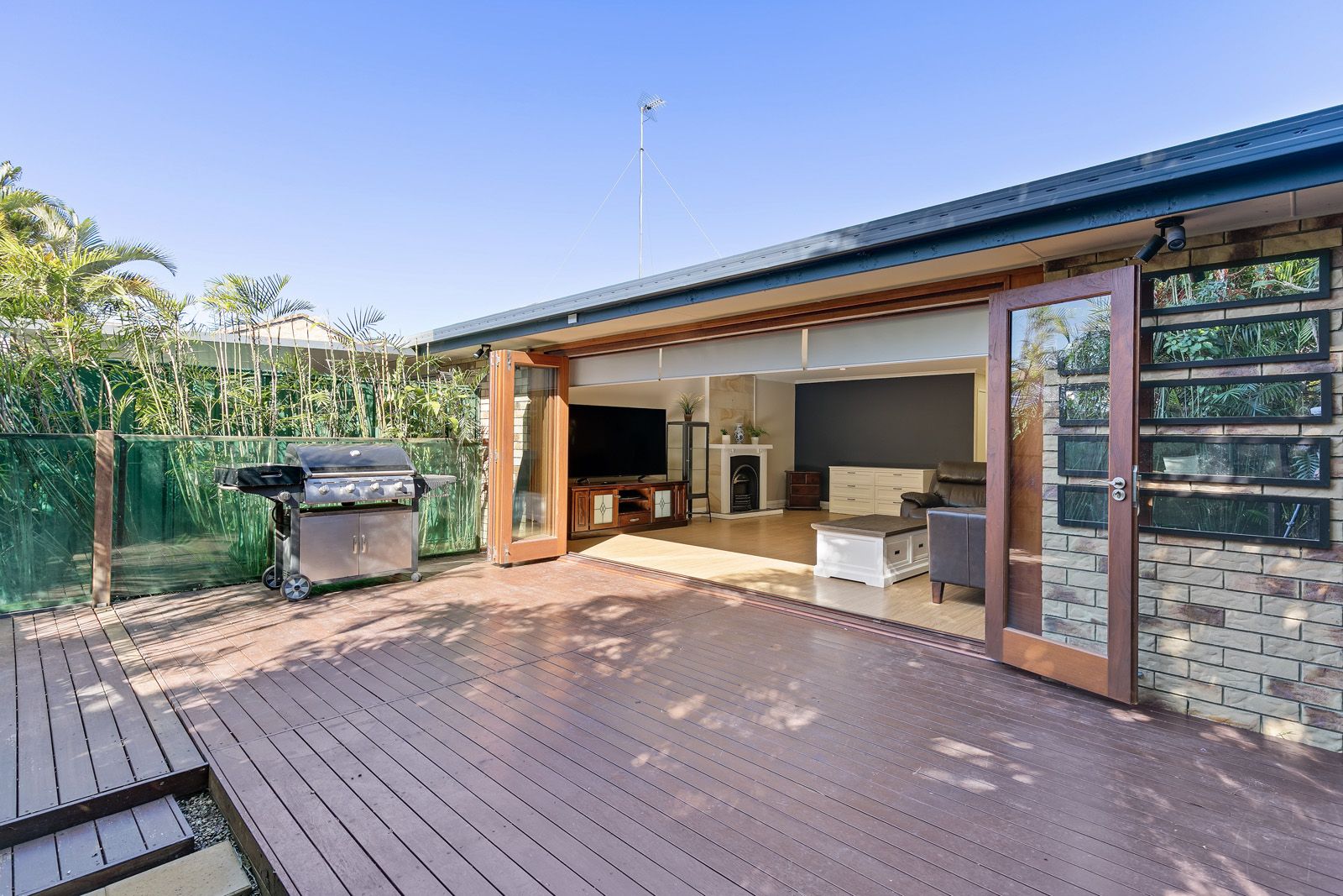 1/132 Broadwater Avenue, Maroochydore QLD 4558, Image 2