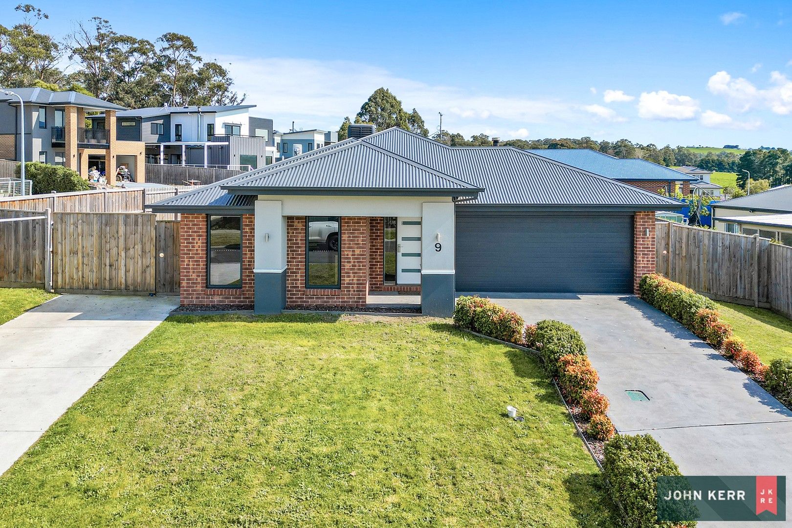 9 Highview Court, Willow Grove VIC 3825 Domain