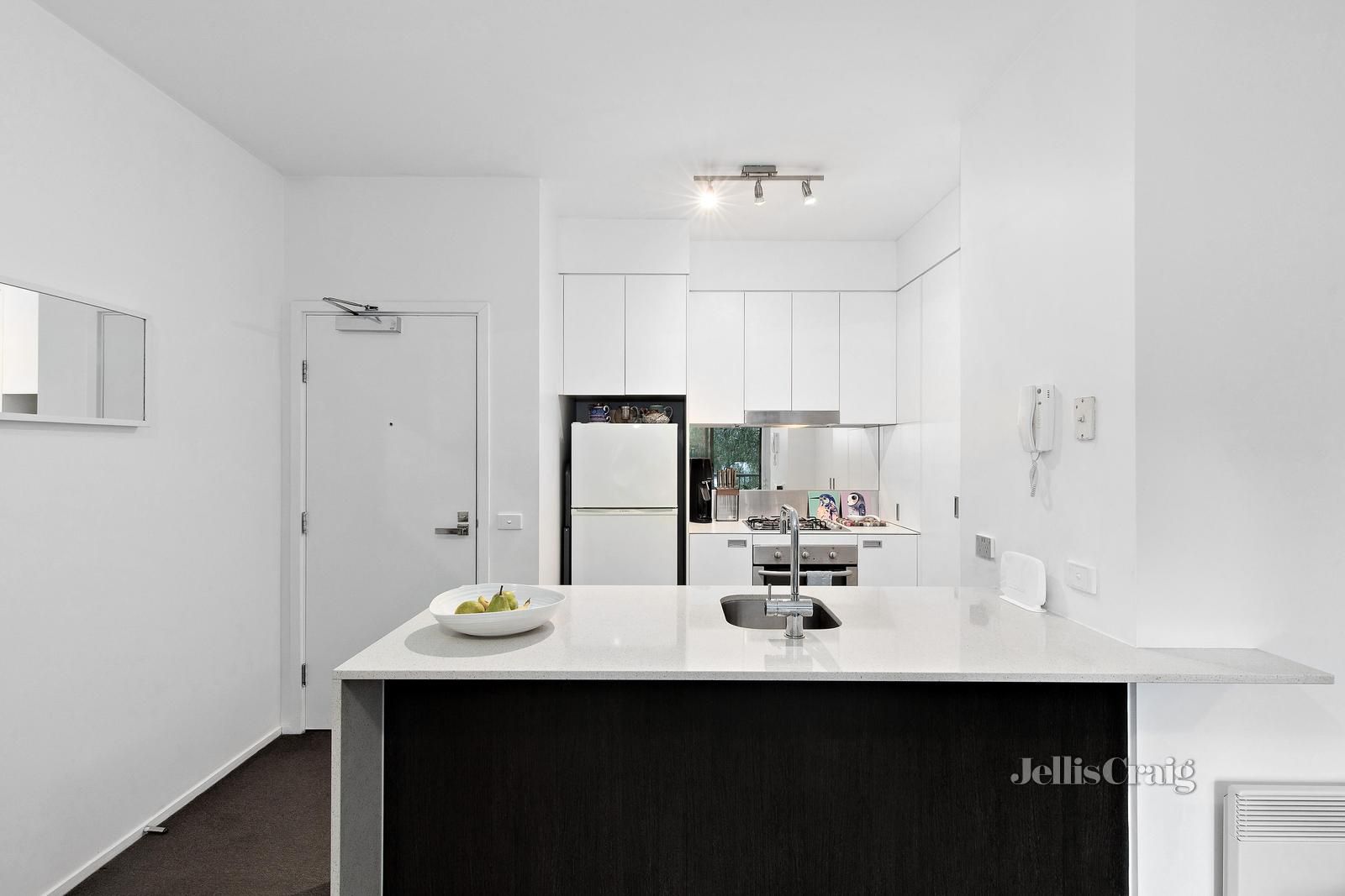 306/84 Altona Street, Kensington VIC 3031, Image 2