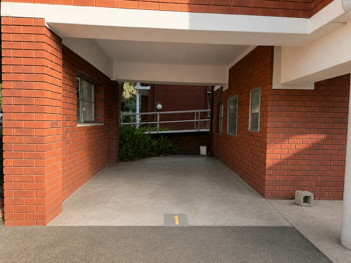 Image 9