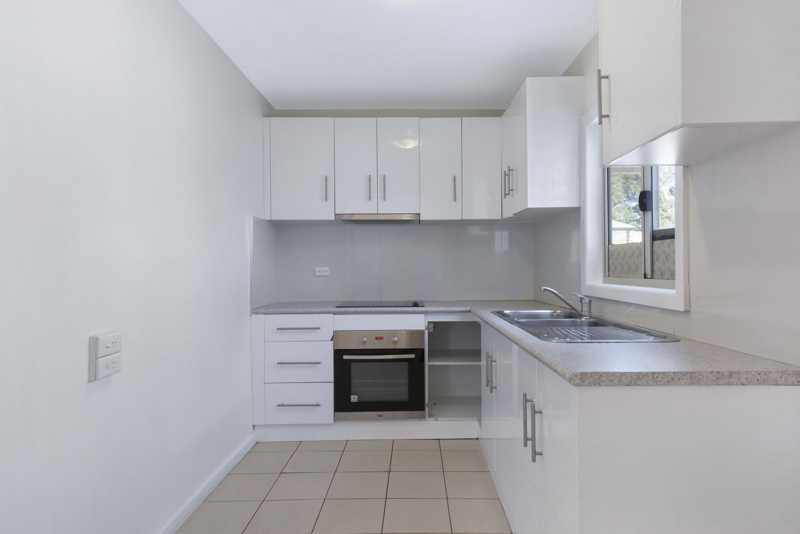 10 Sarsfield Street, Blacktown NSW 2148, Image 1