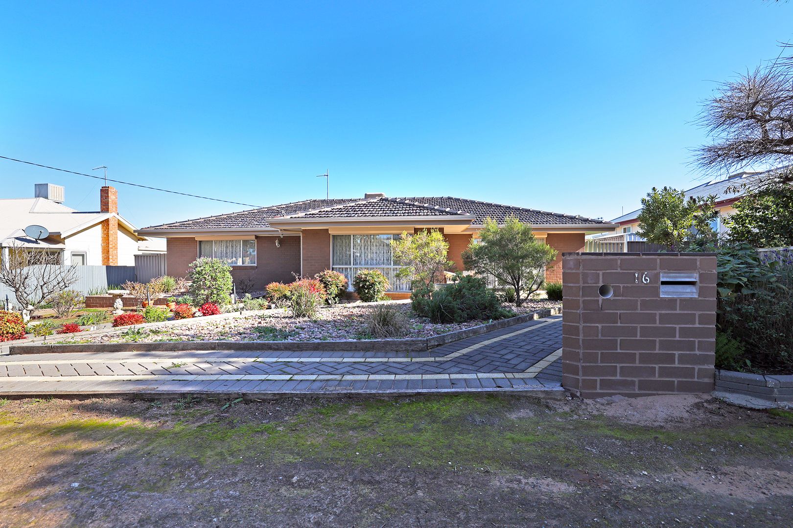 16 Martin Avenue, Ouyen VIC 3490, Image 1