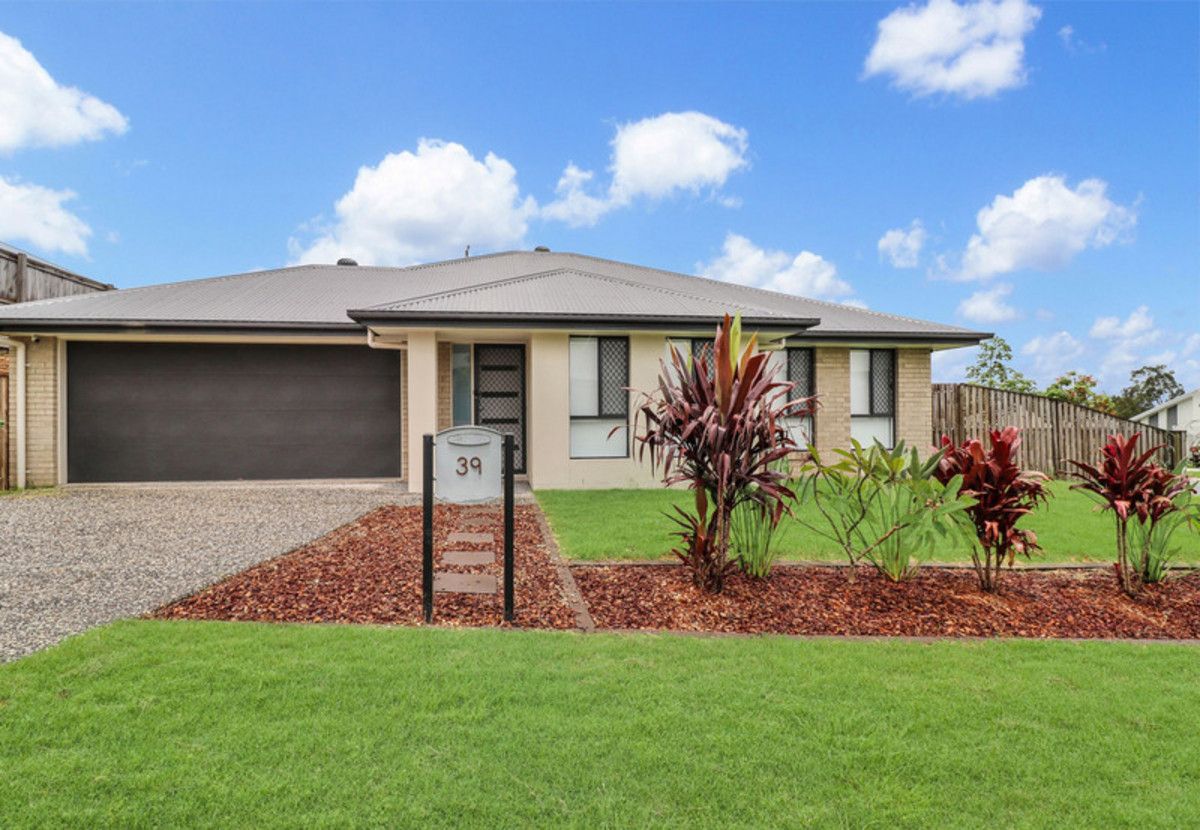 4 bedrooms House in 39 Emeraldwood Street FERNVALE QLD, 4306