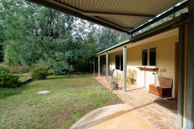 Picture of 550 Marysville Road, NARBETHONG VIC 3778