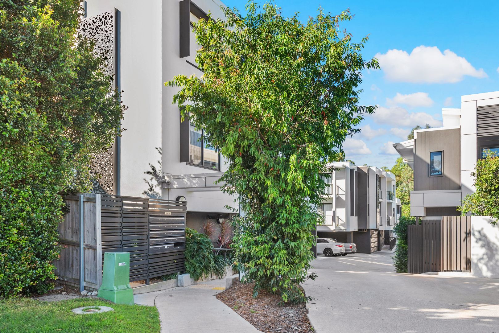 15 Sambar Close, Chermside West QLD 4032 Domain